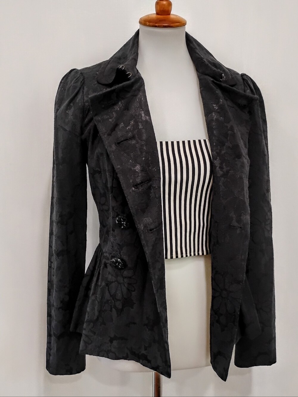 BETSEY JOHNSON BROCADE RETRO DOUBLE BREASTED JACKET - Picture 5 of 11
